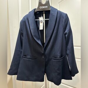 BloomChic Plus Size Solid Pocket Suit Collar Blazer